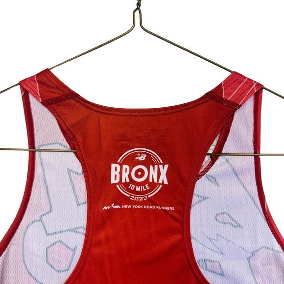 New Balance Bronx 10 Mile Printed Running Singlet - Red / Red - Picture 7 of 10